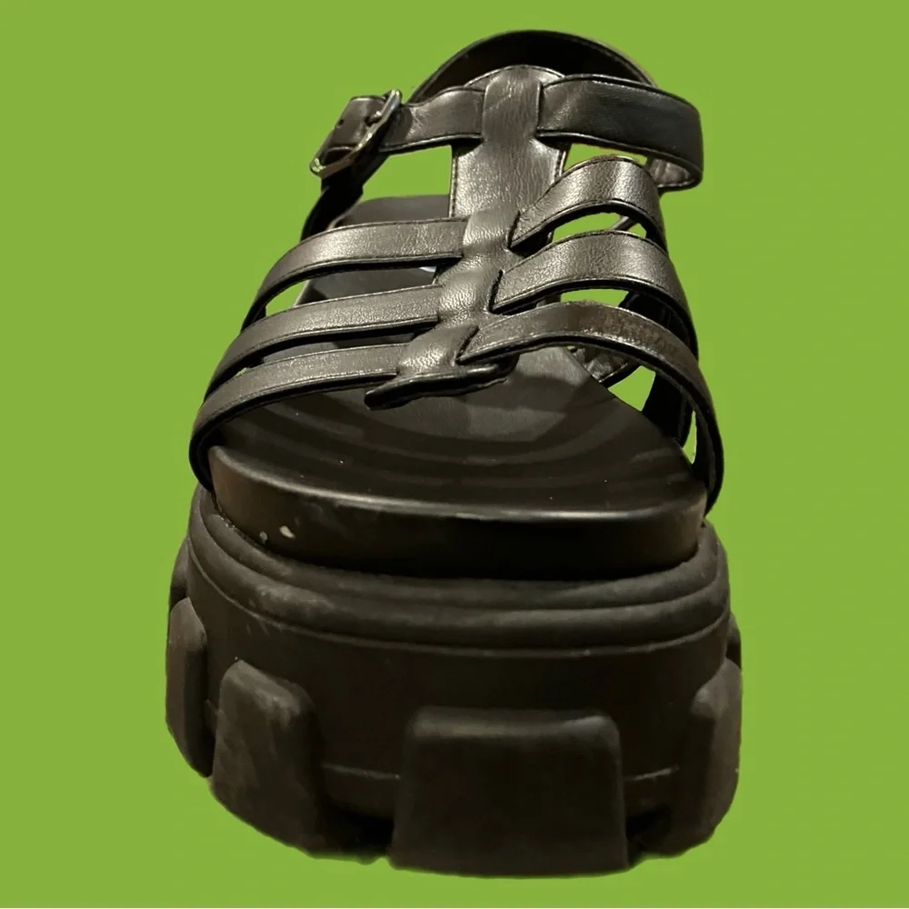 Circus by Sam Edelman Gilla Lug Sole Platform Sandals - Women’s Size 9 (Black)​ - Picture 2 of 6